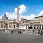 rome vatican saint pierre place 0 blog voyage trace ta route 1 1050x700